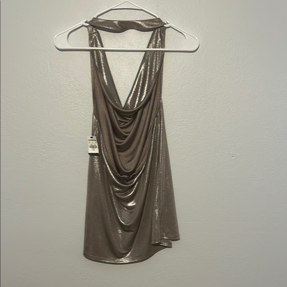 Metallic Halter Top - Picture 2 of 6